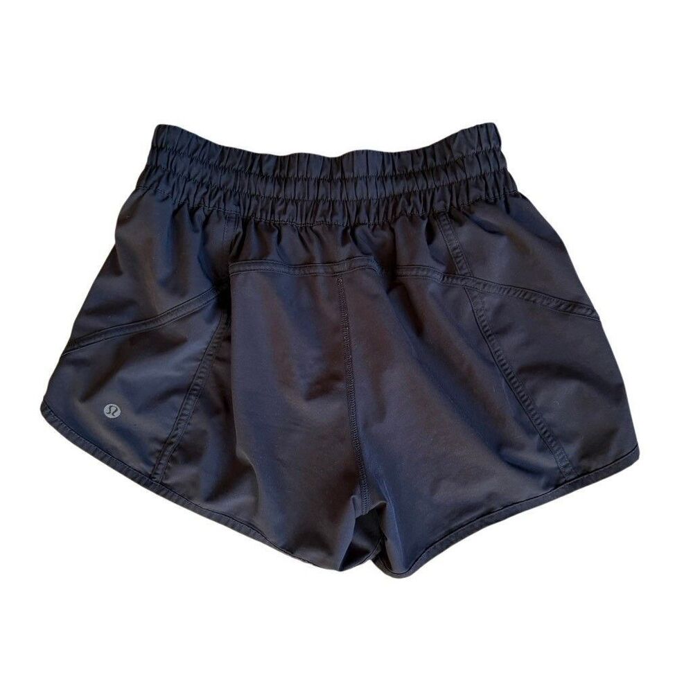 Lululemon Womens Shorts Black Size 8 - Picture 2 of 2